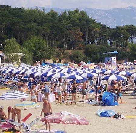 Гостевой дом In With Balcony, Wifi 4620-96 Лопар