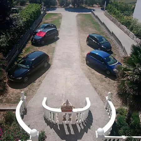 In With Balcony, Wifi 4620-96 Гостевой дом *